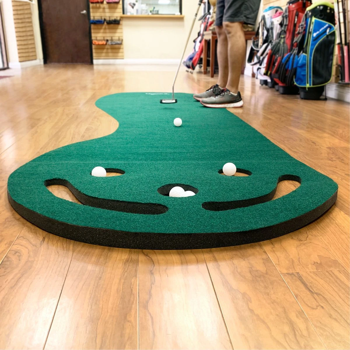 Intech Golf 3 Hole Portable Golf Putting Mat 8 Intech Golf 3 Hole Portable Golf Putting Mat - Image 8