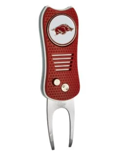 Team Golf Retractable Switchblade Switchfix Divot Tool Ball Marker - NCAA 22 Team Golf Retractable Switchblade Switchfix Divot Tool Ball Marker - NCAA -Wilson Shop Arkansas Razorbacks Switchfix 44448 104