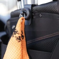 Frogger Bag Latch-It 5 Frogger Bag Latch-It -Wilson Shop FROGGER GOLF BAG LATCH IT MAIN 2