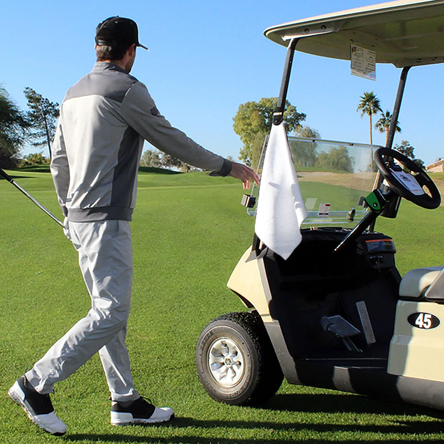 Monument Golf Stick It Magnetic Towels 6 Monument Golf Stick It Magnetic Towels - Image 6