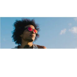 Tifosi Optics Swank XL -Wilson Shop TifosiSwankXL Liftstyle2